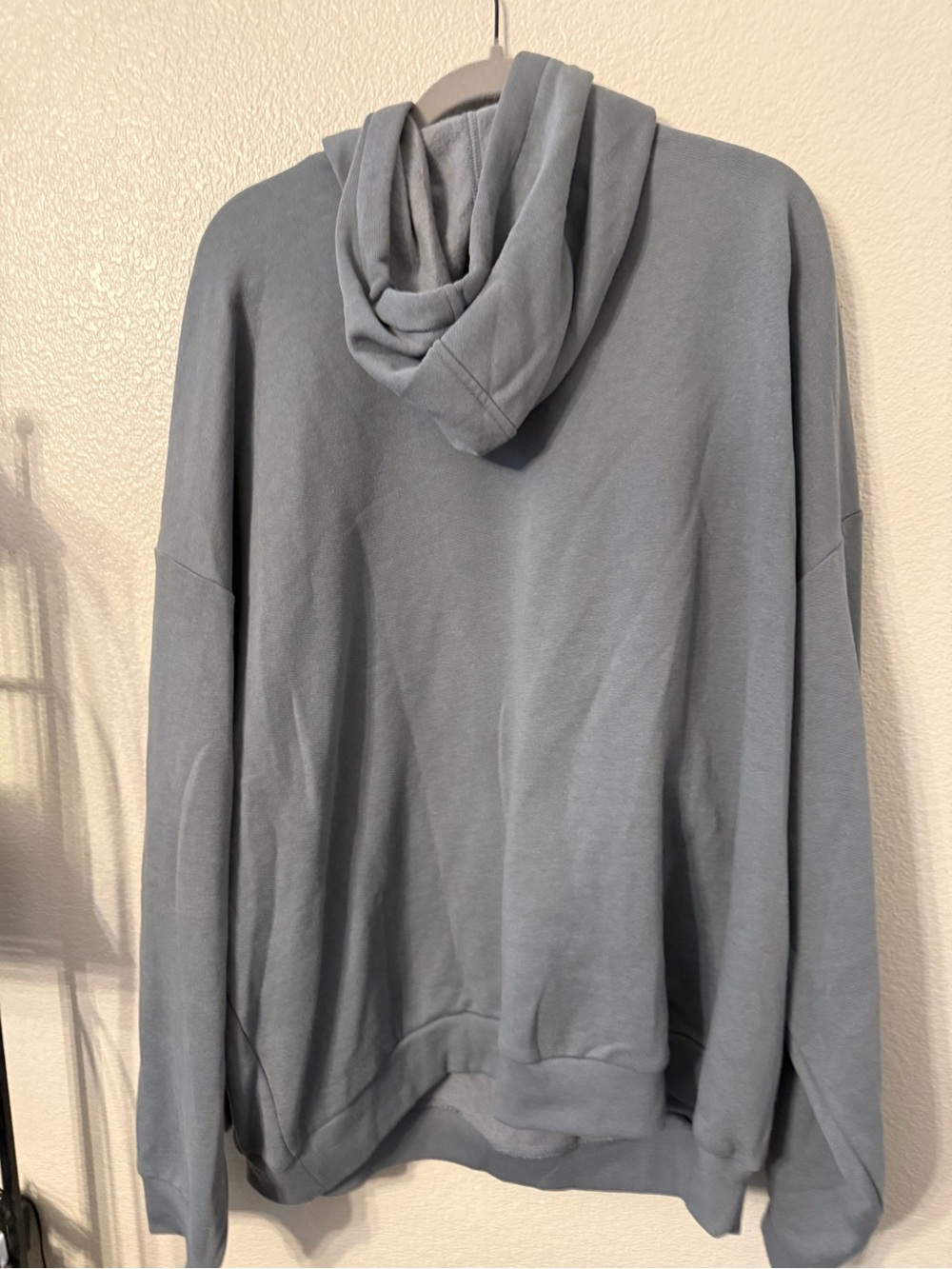 ALO Yoga Men's Charcoal Gray Crewneck Hoodie - Picture 5 of 5